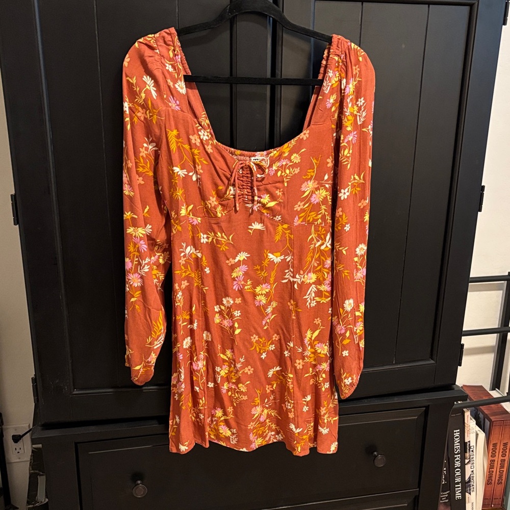 NWT - Billabong Floral Rust Mini Dress.  Size S/8.